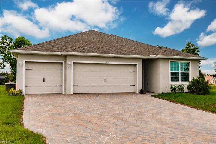 16354  Minorca  DR, PUNTA GORDA, FL 33955