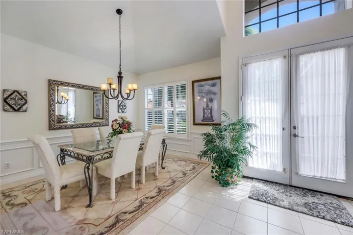8793  Ventura  WAY, Naples, FL 34109