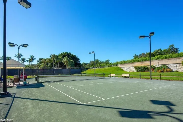 8793  Ventura  WAY, Naples, FL 34109