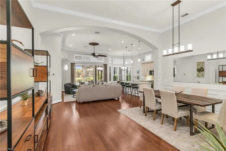 9072  Cherry Oaks  TRL, Naples, FL 34114
