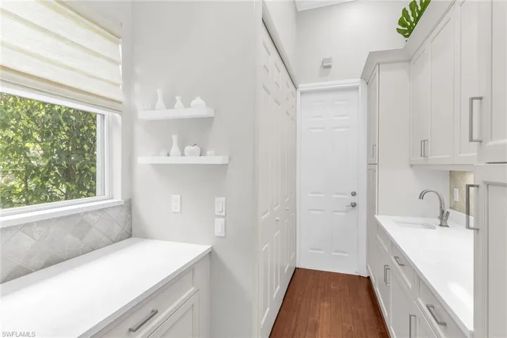 9072  Cherry Oaks  TRL, Naples, FL 34114