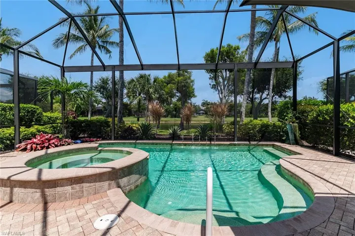 9072  Cherry Oaks  TRL, Naples, FL 34114