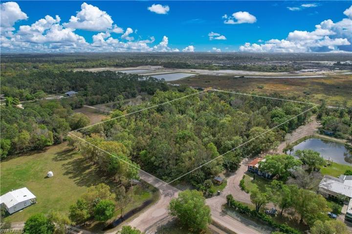 8750  Henderson Grade  , NORTH FORT MYERS, FL 33917