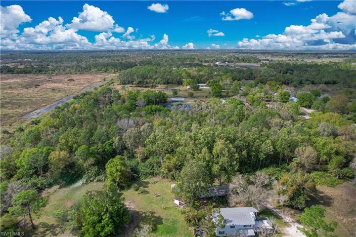 8750  Henderson Grade  , NORTH FORT MYERS, FL 33917