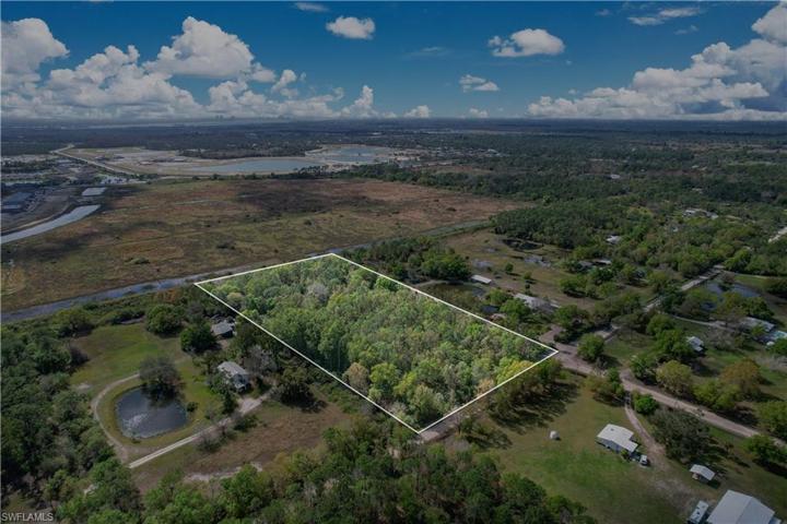 8750  Henderson Grade  , NORTH FORT MYERS, FL 33917