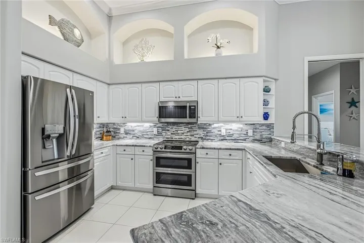 798 Sea Ct, Marco Island, Florida 34145