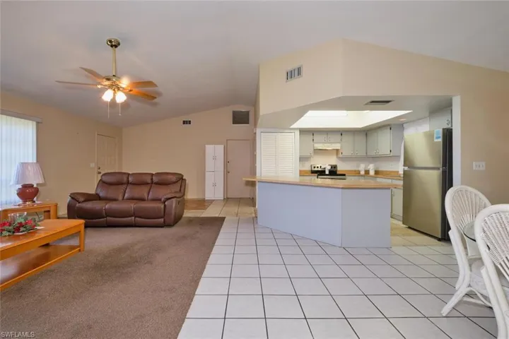 609 Nw 3rd Ave, Cape Coral Fl 33993