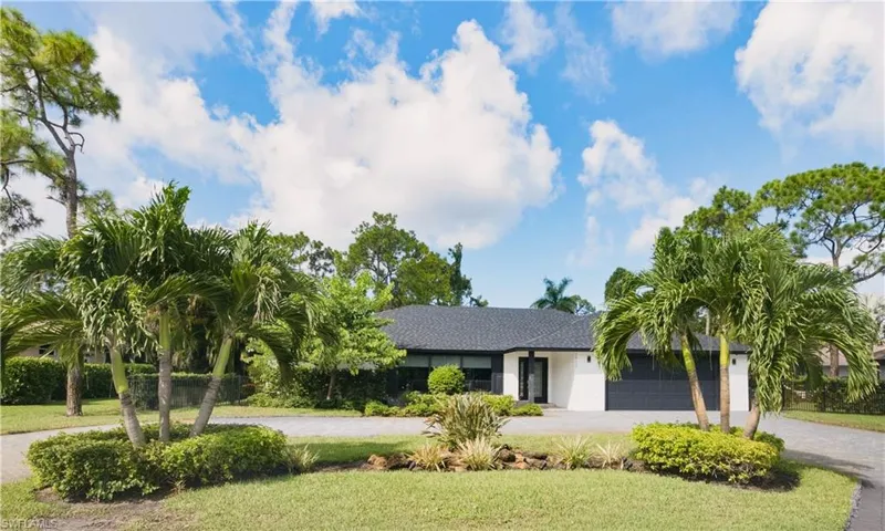 1902 Princess Ct, Naples, Florida 34110