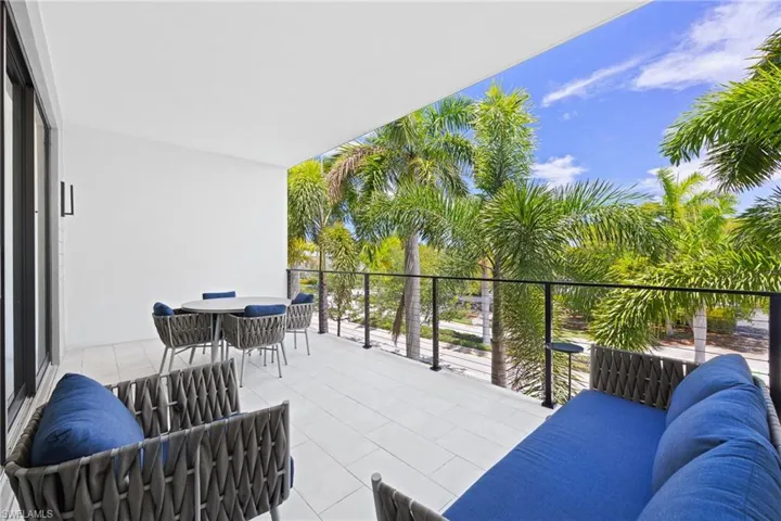 850 Central Ave 203, Other, Florida 34102