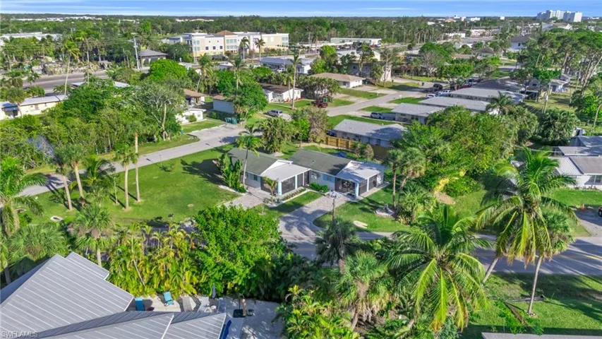 2134  Palm  ST, Naples, FL 34119