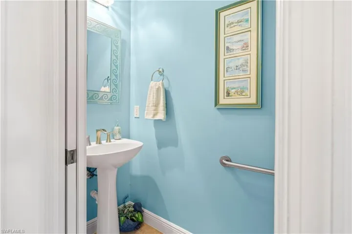 Bathroom with a sink