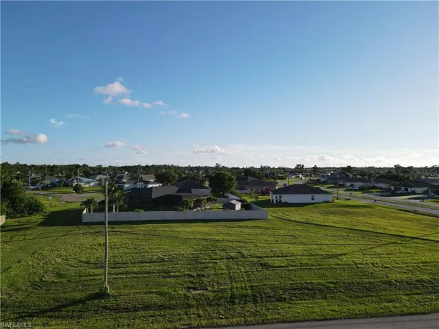 1908 Ne 34th Ter, Cape Coral Fl 33909