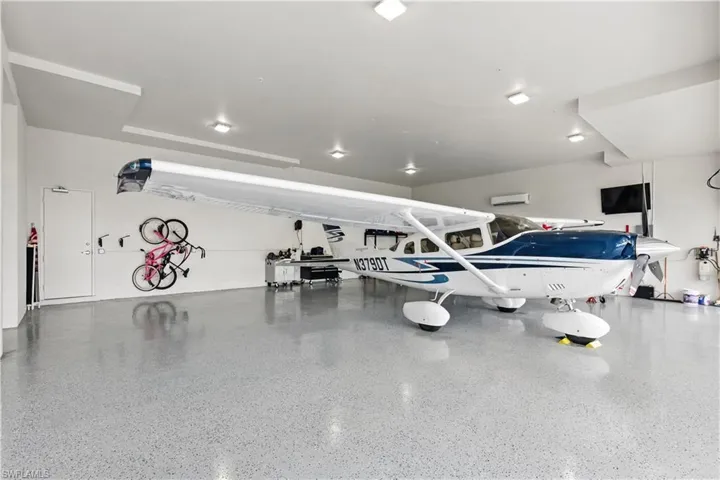 Why drive in to Naples, when you can fly in?