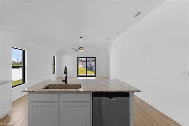 252 Lunette St, Fort Myers, Florida 33913