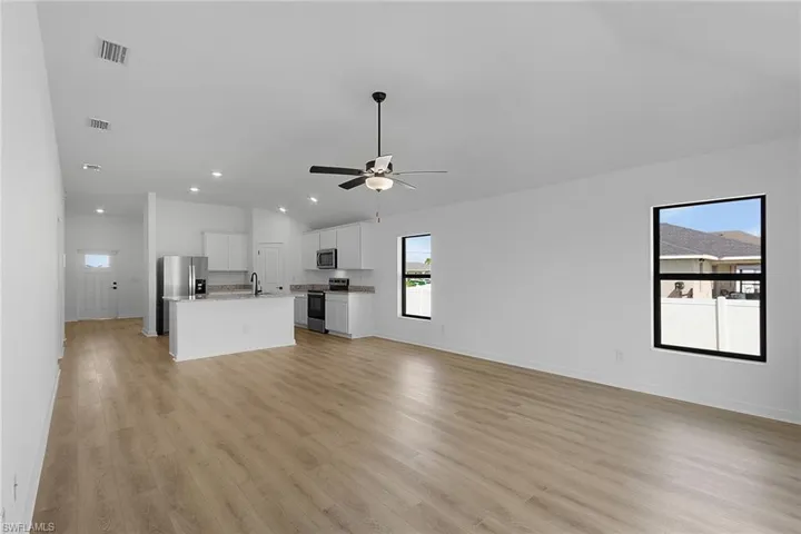 252 Lunette St, Fort Myers, Florida 33913