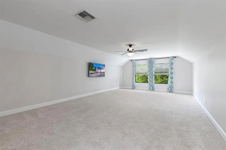 12093  Country Day  CIR, Fort Myers, FL 33913