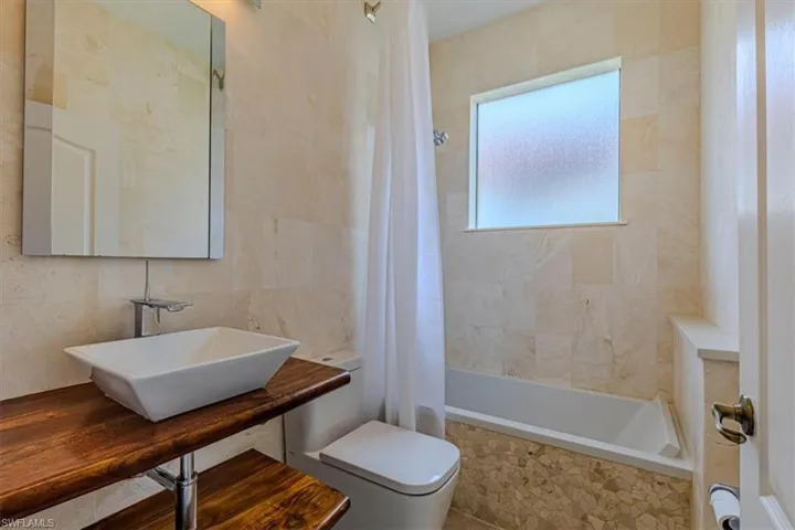 12093  Country Day  CIR, Fort Myers, FL 33913