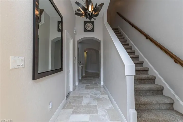 12093  Country Day  CIR, Fort Myers, FL 33913
