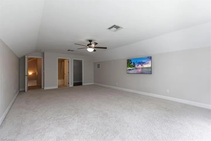 12093  Country Day  CIR, Fort Myers, FL 33913