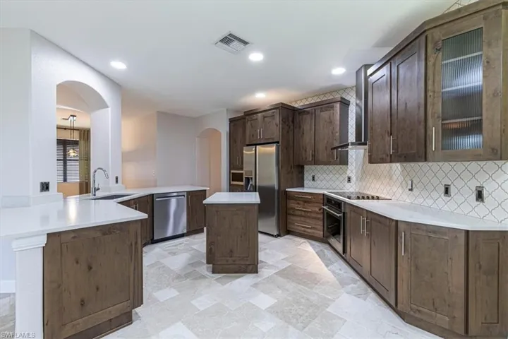 12093  Country Day  CIR, Fort Myers, FL 33913