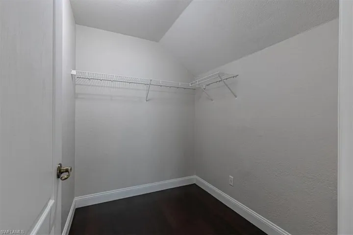 12093  Country Day  CIR, Fort Myers, FL 33913