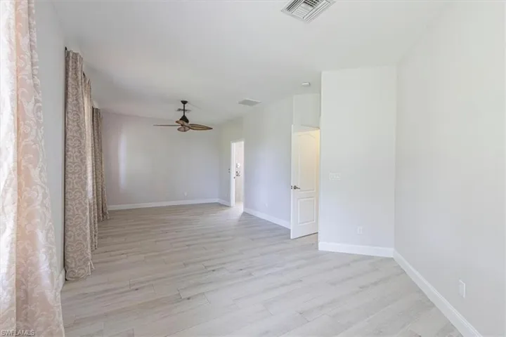 12093  Country Day  CIR, Fort Myers, FL 33913