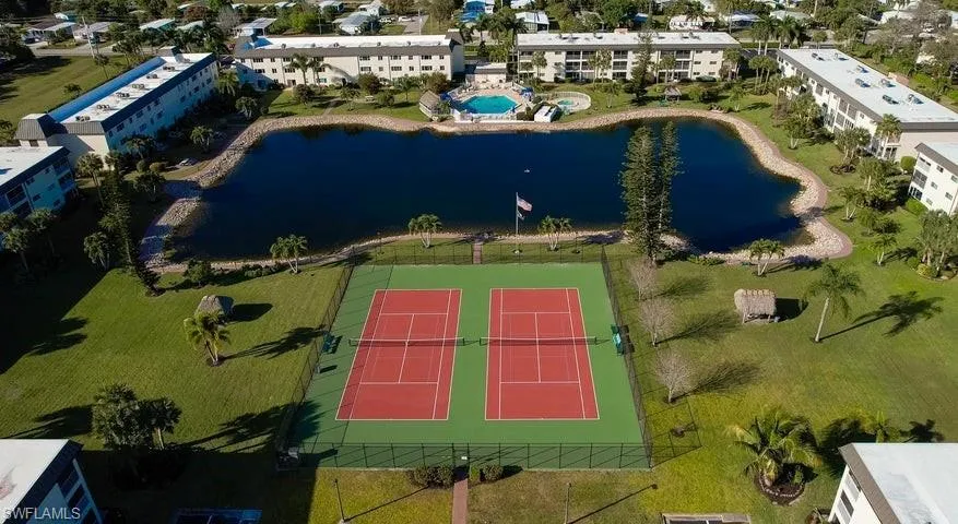 Lake  Tennis and Pickle Ball Courts