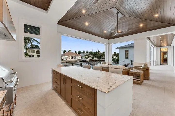 1935 5th St S, Naples, Florida 34102