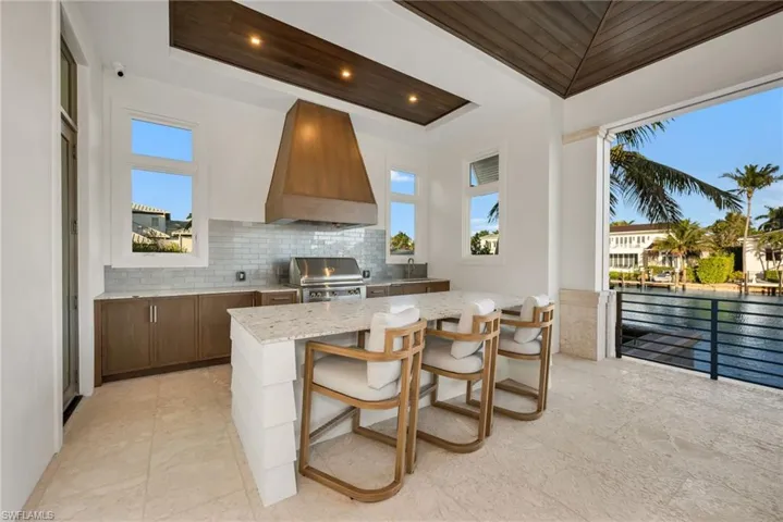 1935 5th St S, Naples, Florida 34102