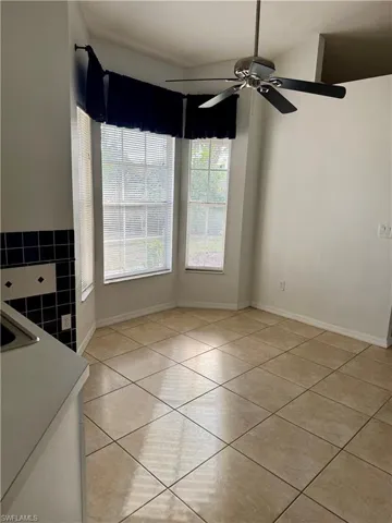 Bay window perfect for cafe table and chairs