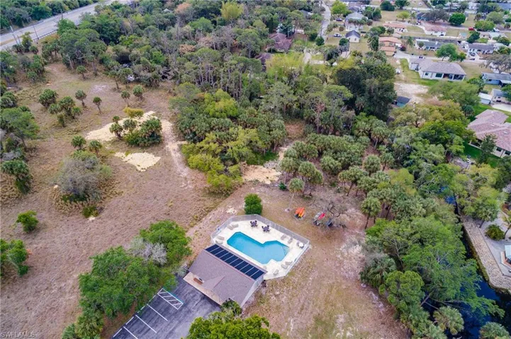 Solar heated community pool with Imperial River access.