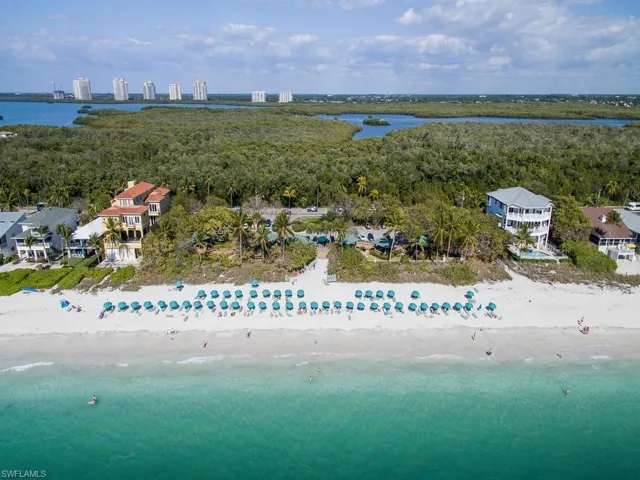 Bonita Beach