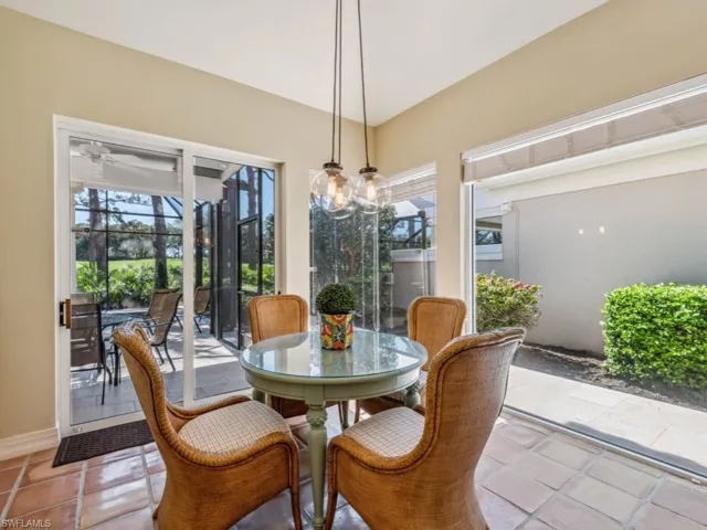 Breakfast Nook