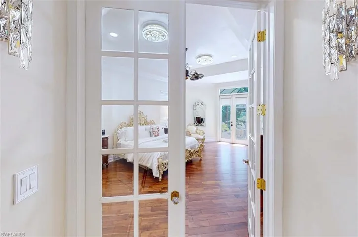 9250 The Ln, Naples, Florida 34109