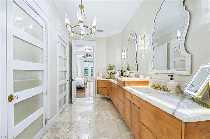 9250 The Ln, Naples, Florida 34109