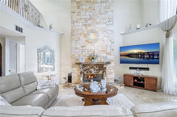 9250 The Ln, Naples, Florida 34109