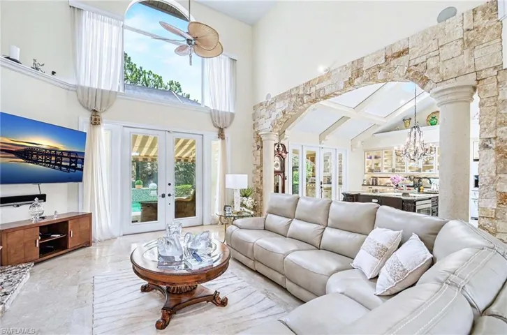9250 The Ln, Naples, Florida 34109