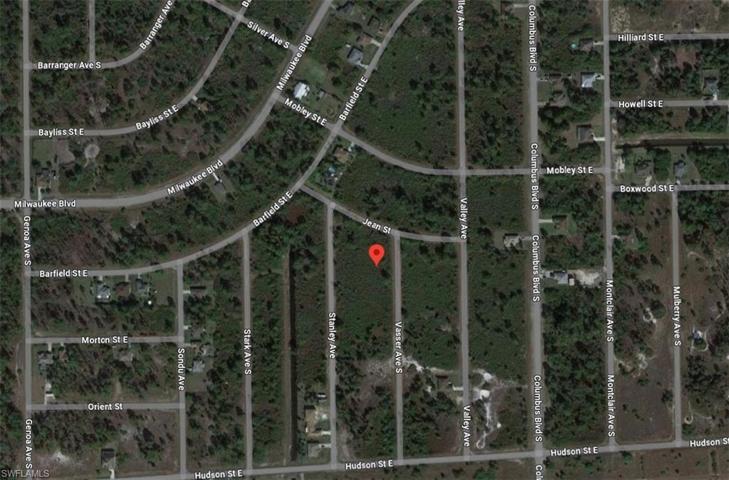 640  Vasser S AVE, LEHIGH ACRES, FL 33974