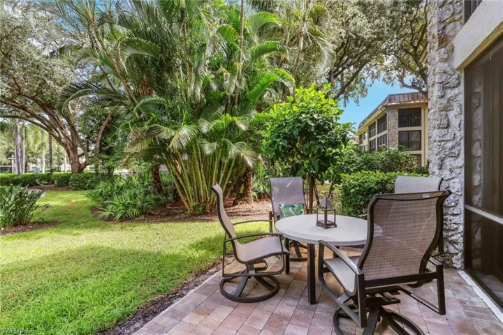 5954 Pelican Bay Blvd 212, Naples, Florida 34108
