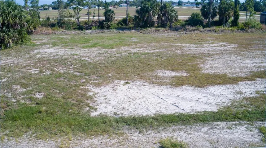 1829 Ne 36th Ln, Cape Coral Fl 33909
