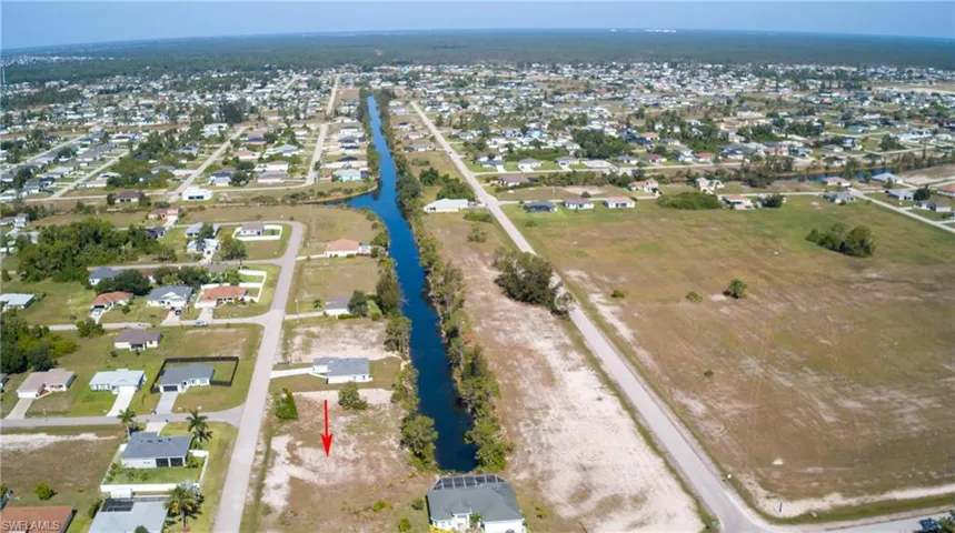 1829 Ne 36th Ln, Cape Coral Fl 33909
