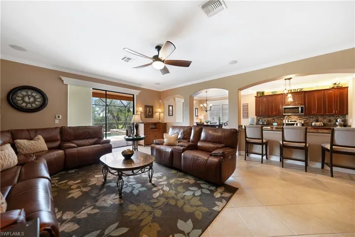 12242  Country Day  CIR, Fort Myers, FL 33913
