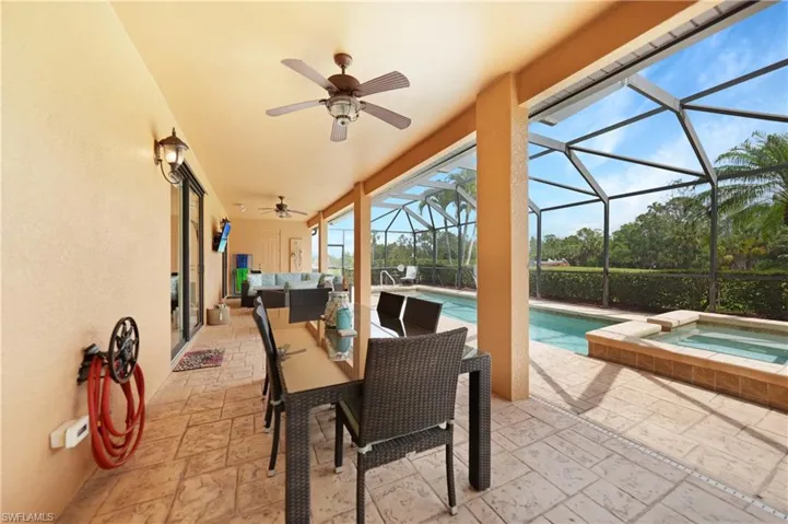 12242  Country Day  CIR, Fort Myers, FL 33913