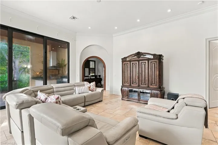 971 Tivoli Dr, Naples, Florida 34104