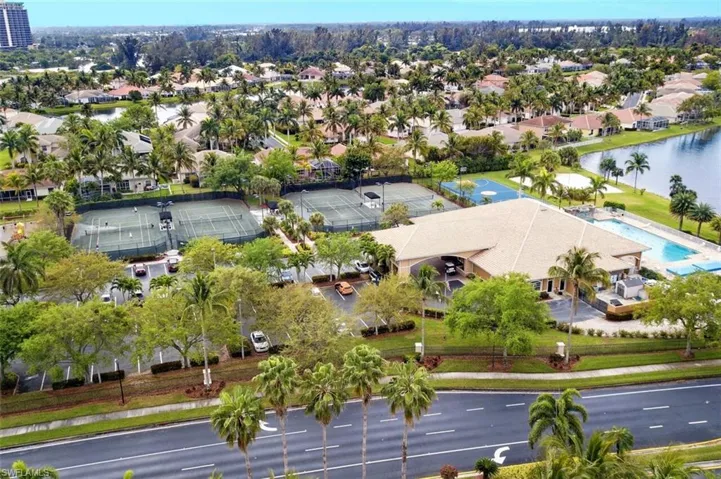 View of birds eye view of property