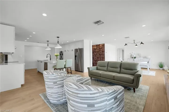 5327 Nautilus Dr, Cape Coral, Florida 33904