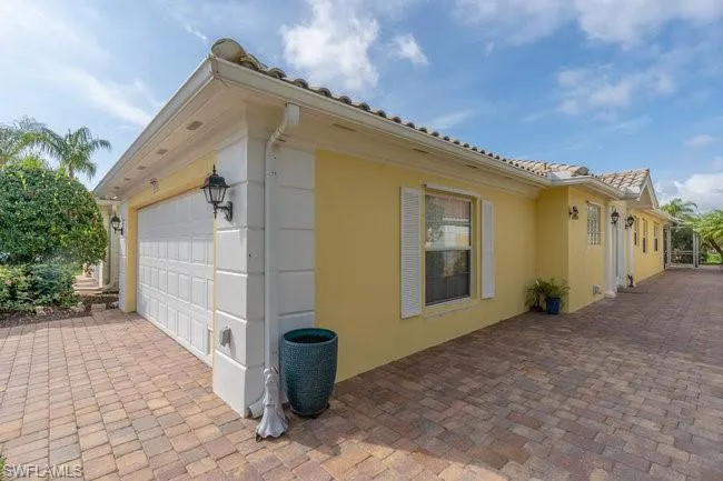 7676 Rozzini Ln, Naples Fl 34114