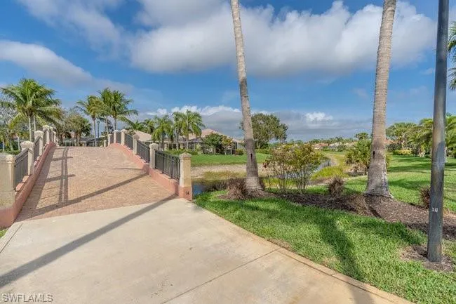 7676 Rozzini Ln, Naples Fl 34114