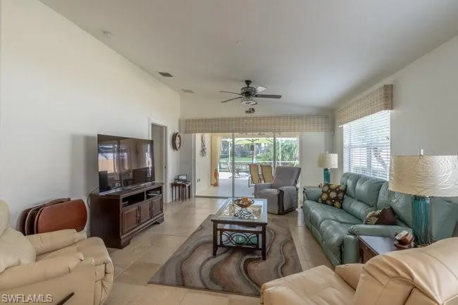 7676 Rozzini Ln, Naples Fl 34114