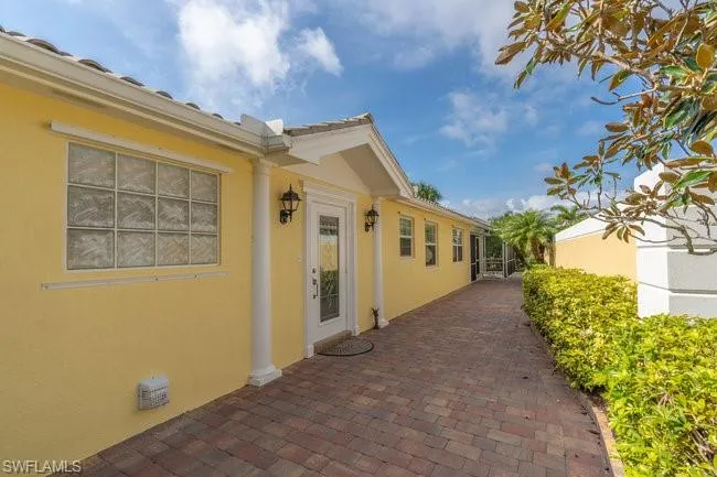 7676 Rozzini Ln, Naples Fl 34114